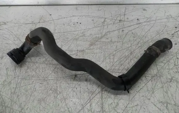 Skoda Fabia Mk1 (6Y) Engine coolant pipe/hose 
