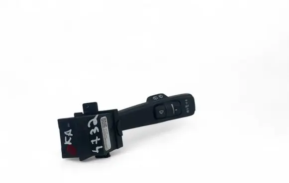 Volvo XC70 Wiper control stalk 31264354
