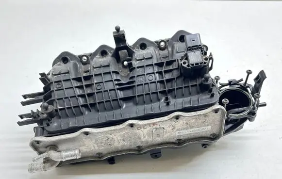 Skoda Octavia Mk3 (5E) Intake manifold 04E145749B 04E129711J