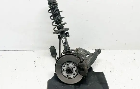 Skoda Fabia Mk3 (NJ) Front suspension assembly kit set 6R0413031BF