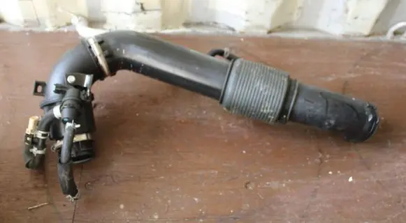 KIA Sportage Air intake duct part 28130P0400 28139P0400 1009260A