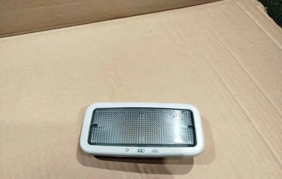 Volkswagen Crafter Rear seat light 7E0947105E 7E0947105F