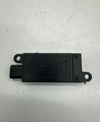 BMW 6 F12 F13 Alarm control unit/module 9233009 SW0500