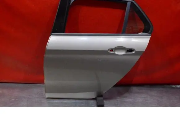 Fiat Tipo Rear door