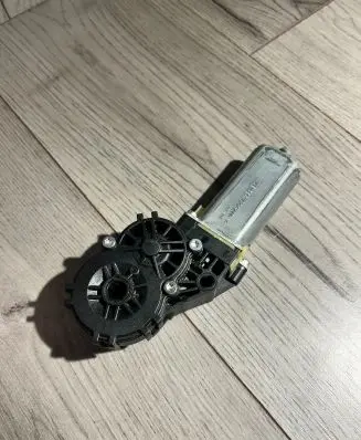 Seat adjustment motor
