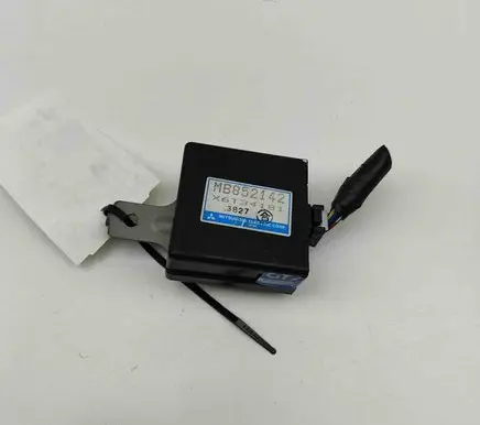 Mitsubishi 3000 GT Other devices X6T34181 MB852142