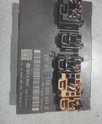 Volkswagen PASSAT B6 Comfort/convenience module 3C0959433M