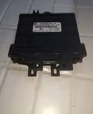 Volkswagen Bora Gearbox control unit/module 01M927733FA 5DG00792107