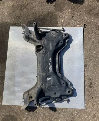 Peugeot 3008 I Front subframe