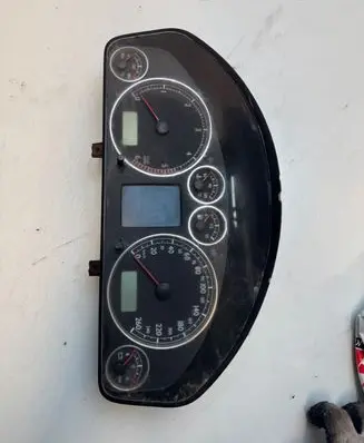 Ford Galaxy Speedometer (instrument cluster) 7M7920840H 0101850296 YM2110849C