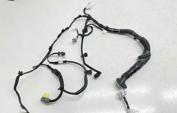Subaru Crosstrek III Front door wiring loom 81863FN00A