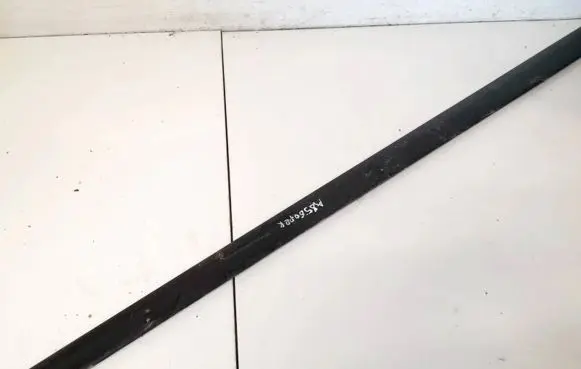Volkswagen Golf Plus Front door trim (molding) 1k4853515b