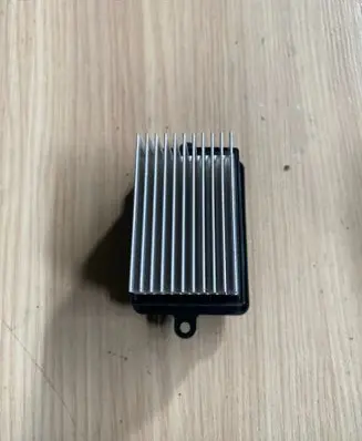 Opel Vivaro Heater blower motor/fan resistor 0103899811828