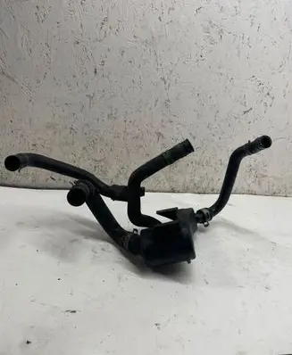 Ford Focus Breather/breather pipe/hose 6G9Q6A785