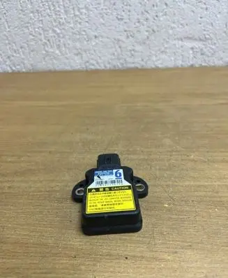 Lexus CT 200H ESP acceleration yaw rate sensor 8918348030 F3634