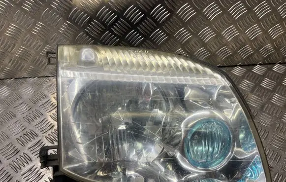 Nissan X-Trail T30 Headlight/headlamp WY21W