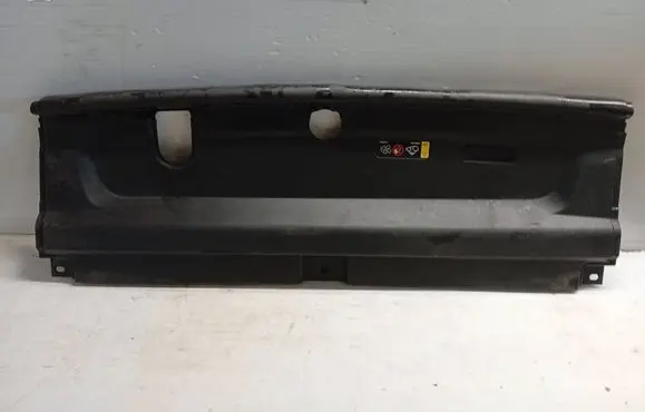 Volvo S90, V90 Radiator trim 31425025