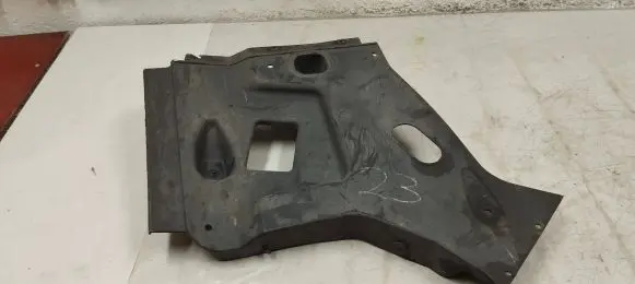 Maserati Ghibli Engine splash shield/under tray 670003438