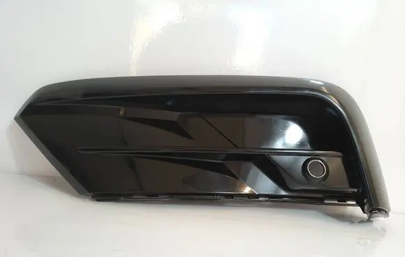 Volkswagen Tiguan Front bumper lower grill 5na853665dautoas5 5na853665d