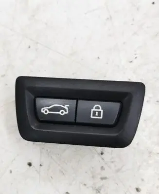 BMW 4 F36 Gran coupe Tailgate/boot open switch button 9275121