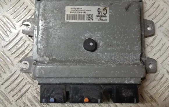Nissan Qashqai+2 Engine control unit/module MEC93630 D19416
