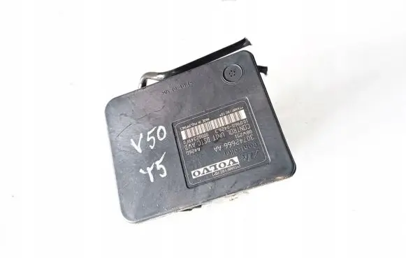 Volvo V50 ABS Pump 30742666