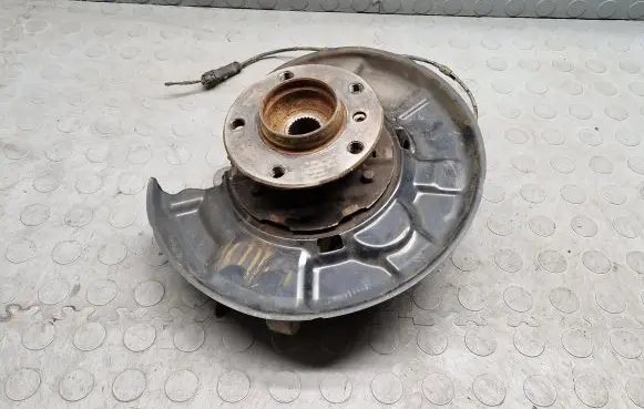 BMW 1 F20 F21 Rear wheel hub 080616Y