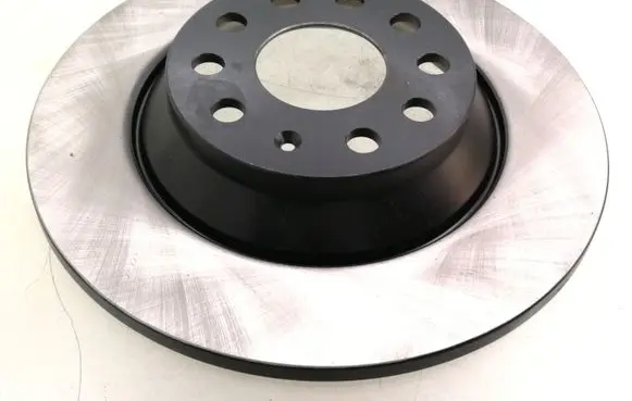 Audi Q3 8U Rear brake disc 6110747 70219AE321
