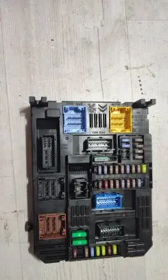 Peugeot 508 II Comfort/convenience module 9832881380 28719742 1592240460