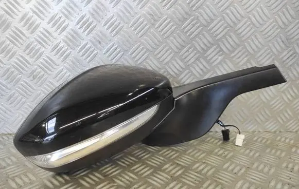 Citroen C3 Front door electric wing mirror 232636290