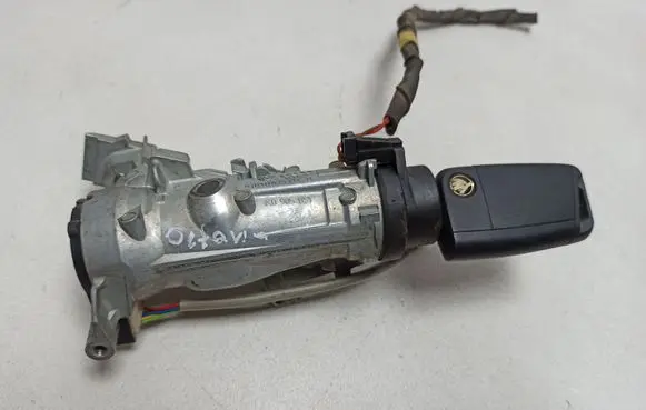Skoda Octavia Mk3 (5E) Ignition lock 5Q0905865