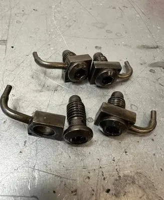 Volkswagen PASSAT B6 Fuel injectors set CBDC