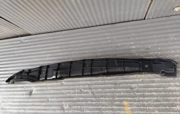 Toyota Yaris XP210 Fender end trim 53828K0020
