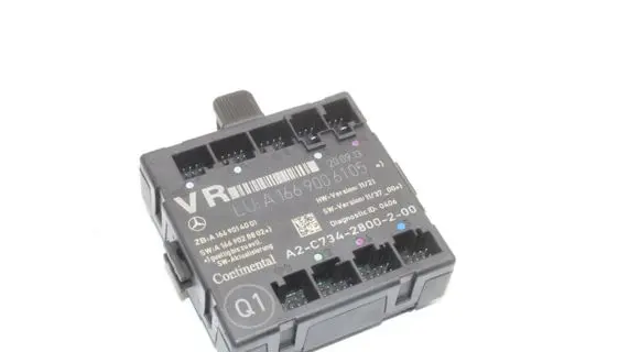 Mercedes-Benz A W176 Door control unit/module A1669006105