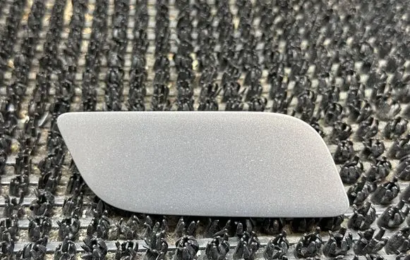 Audi TT TTS Mk2 Headlight washer spray nozzle cap/cover 8J0807754