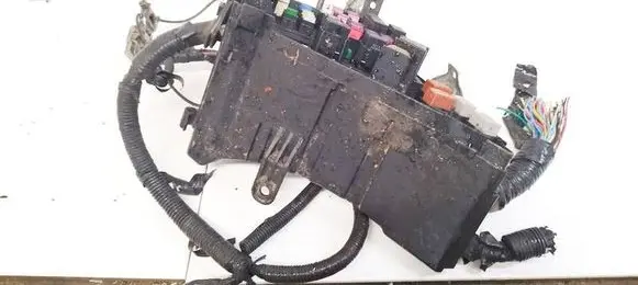 Subaru Forester SH Fuse box set mb100200b