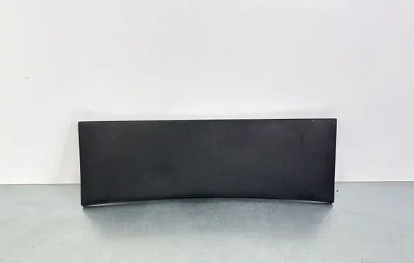 Jeep Grand Cherokee Tailgate trim 1GG49DX9AE