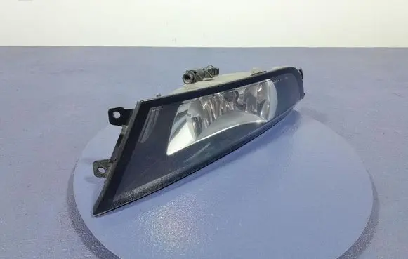 Skoda Fabia Mk3 (NJ) Front fog light 6V0941699A