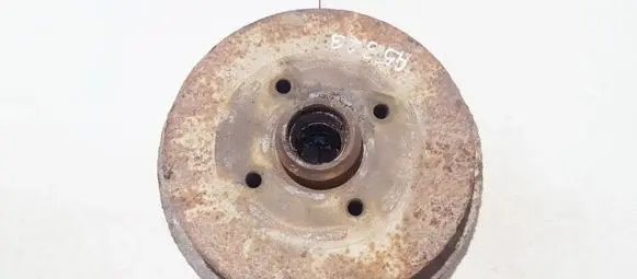 Volkswagen Golf III Drum brake (rear) 1h0501615a