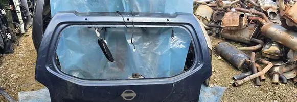 Nissan Pathfinder R51 Tailgate/trunk/boot lid