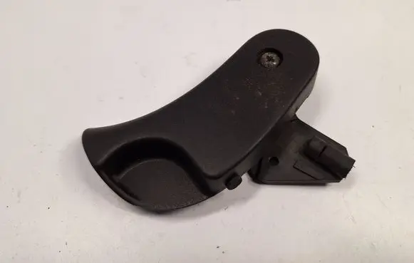 BMW 3 E46 Engine bonnet (hood) release handle 8223163 51238223163