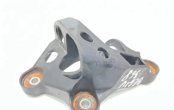 Volkswagen Cross Polo Gear shift cable bracket 6Q0711789F