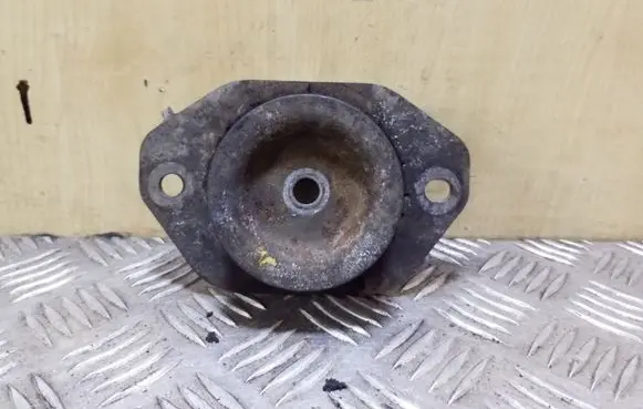 Renault Trafic II (X83) Gearbox mount 91167992 820065989A