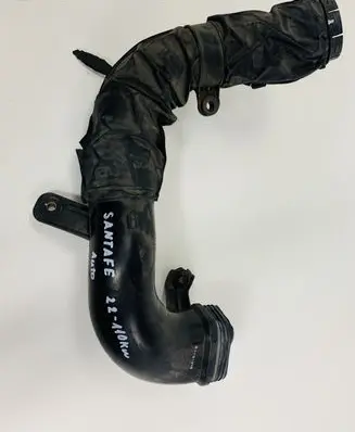 Hyundai Santa Fe Air intake hose/pipe 282122B100