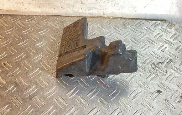 Lexus RX 450H Front bumper foam support bar 5261348020