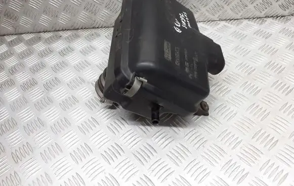 Suzuki Ignis Air filter box