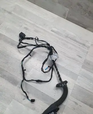 BMW 3 E90 E91 Front door wiring loom 6938218 11107811 E90E91