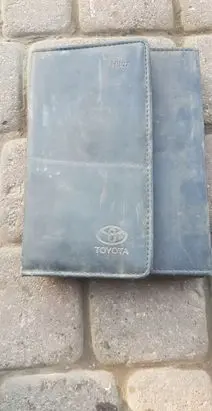 Toyota Hilux (AN10, AN20, AN30) Owners service history hand book 