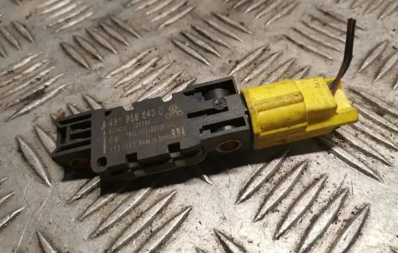 Audi A3 S3 8P Airbag deployment crash/impact sensor 4B0959643D