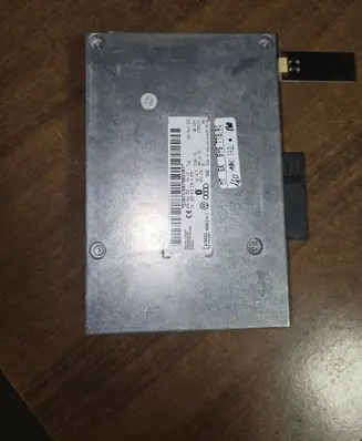 Audi A6 S6 C6 4F Bluetooth control unit module 4E0910336H